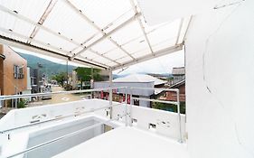 Yufuin Ekimae Yado Kachofugetsu - Vacation Stay 88189V